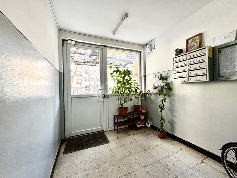 Titan, Constantin Brancusi, vanzare 2 camere imobil reabilitat.