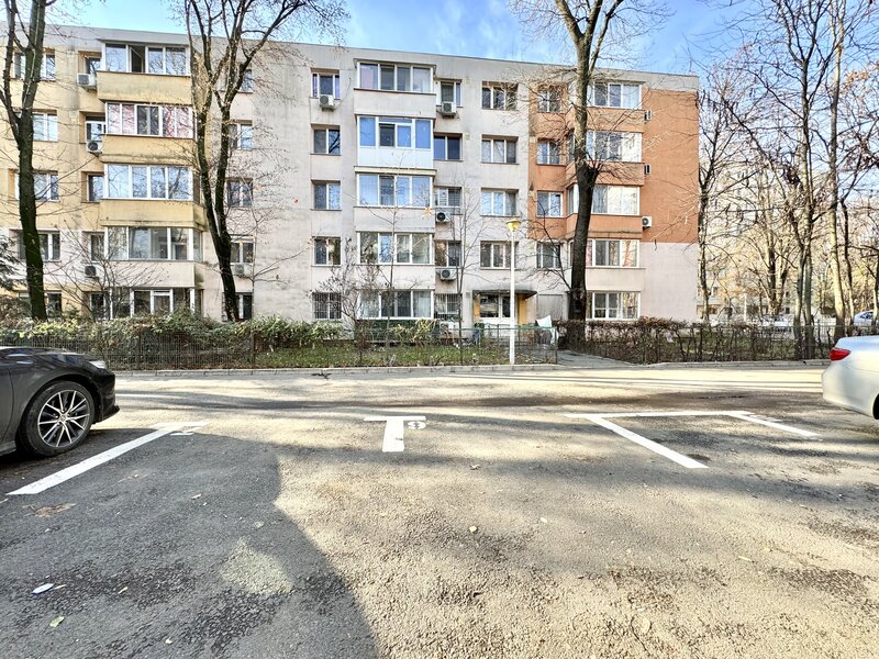 Titan, Constantin Brancusi, vanzare 2 camere imobil reabilitat.